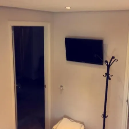 Voormalig Politiebureau B&B *